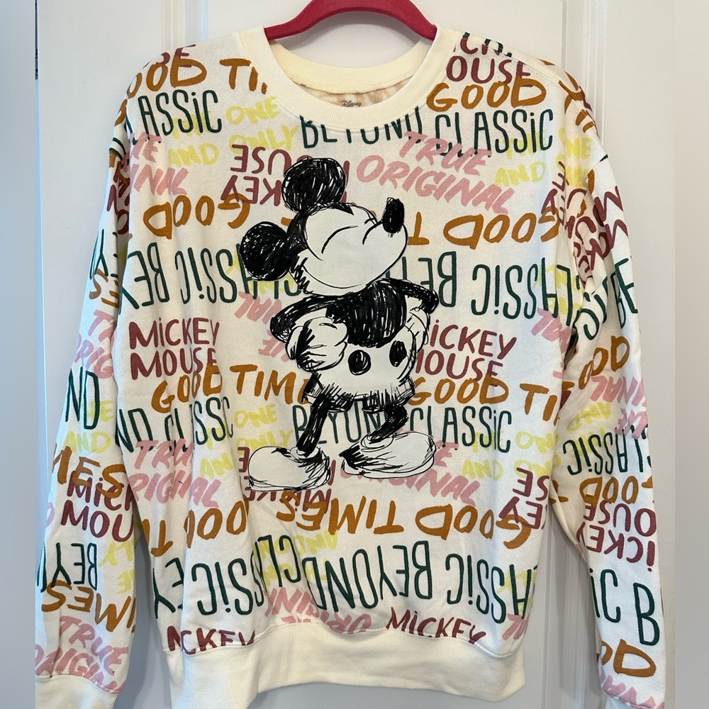 Mickey Mouse Patterned Crewneck